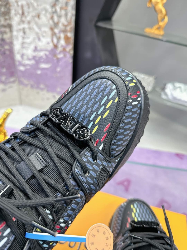 ルイヴィトン靴角部分ディテール